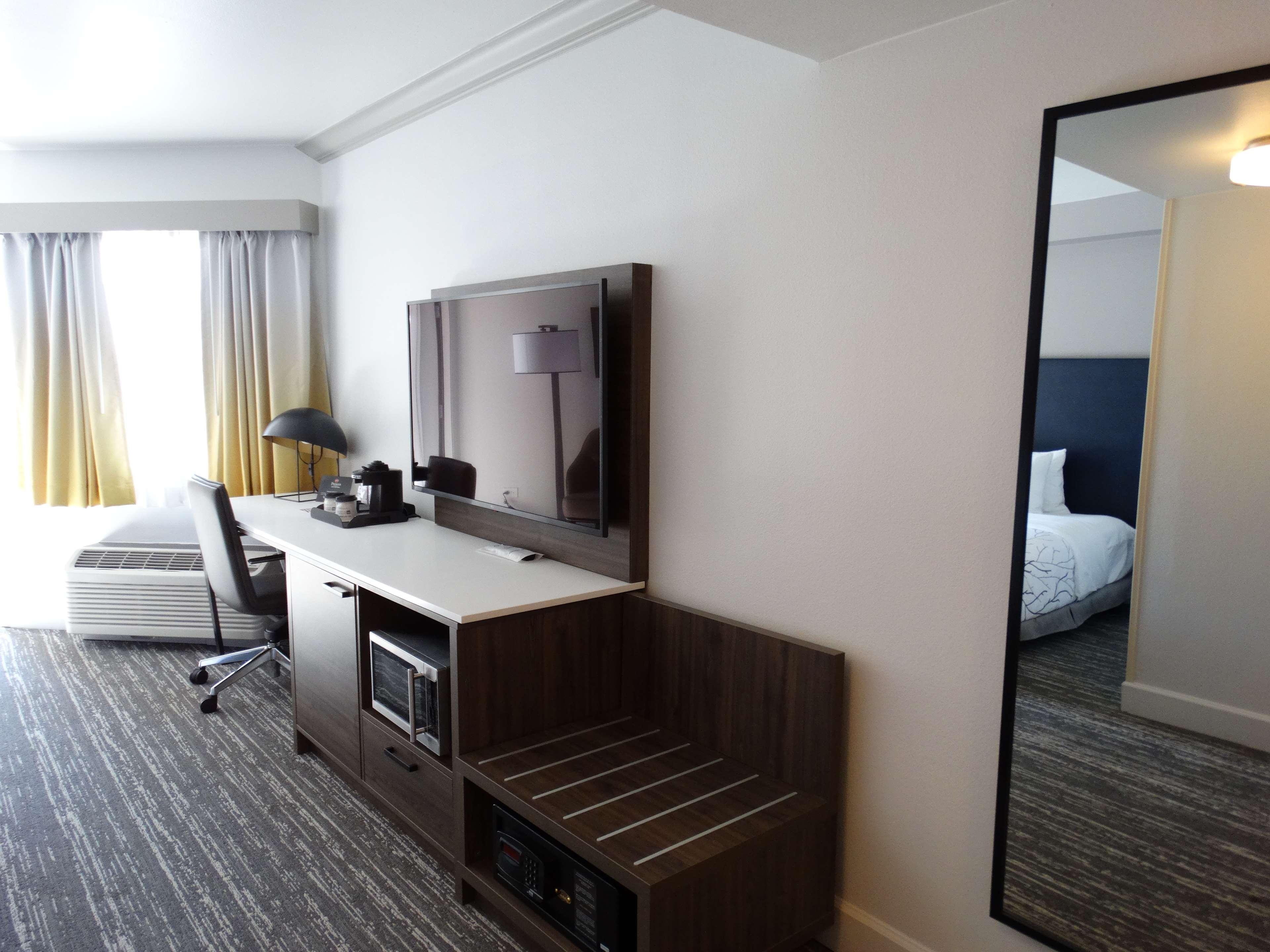 Best Western Premier Denver East Oda fotoğraf