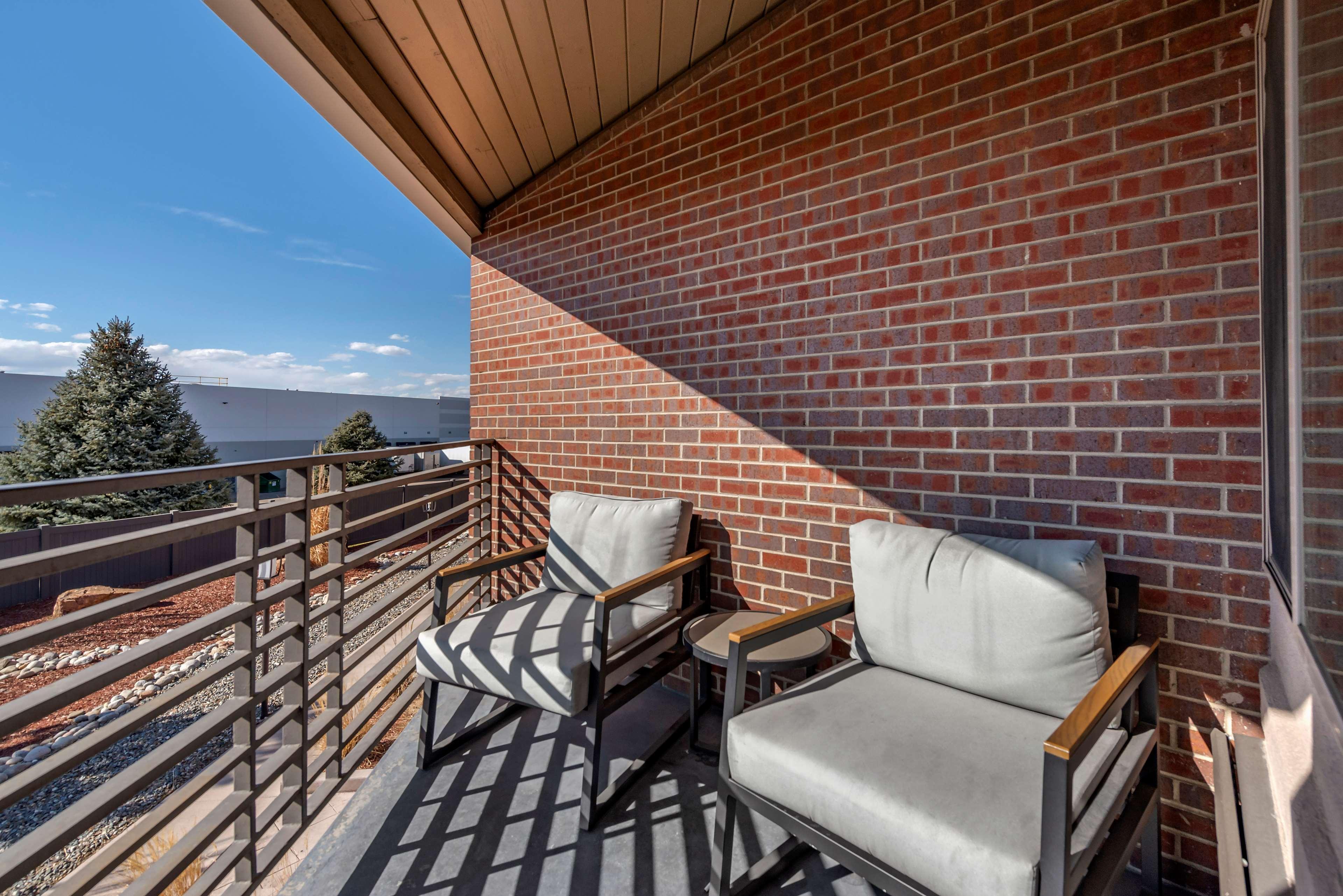 Best Western Premier Denver East Dış mekan fotoğraf